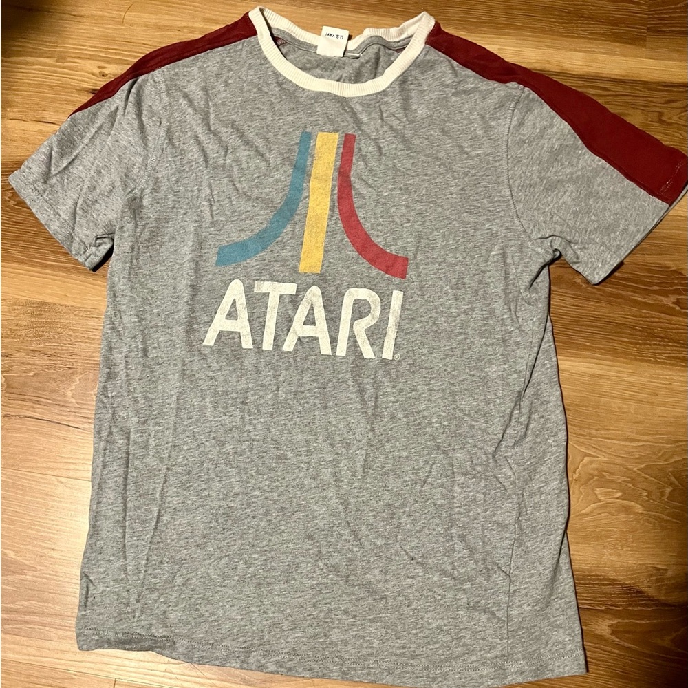 JUNKFOOD Atari Logo T-Shirt Medium Raglan Ringer Retro Video Game Gray Maroon